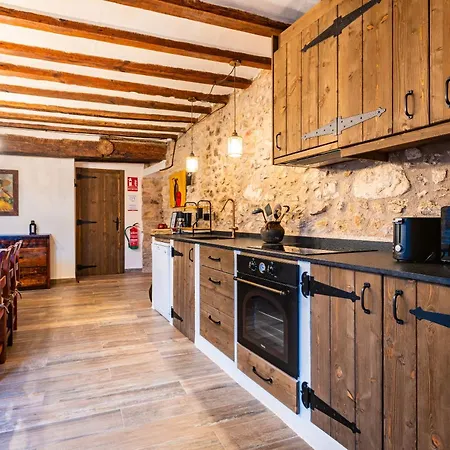 Masia Parreta El Refugio Country house