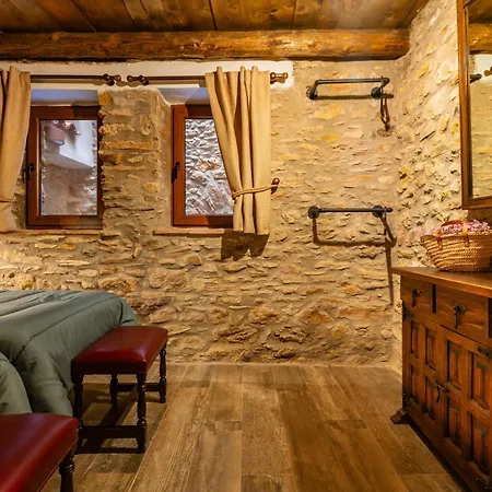 Landhaus Masia Parreta El Refugio